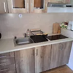 Grapeline Chalet
